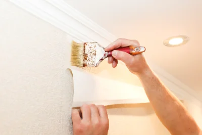 Pose de papier peint à Ginchy — revêtements muraux et toiles de verre